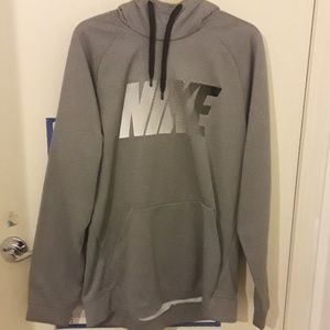 NIKE DRI FIT HOODIE